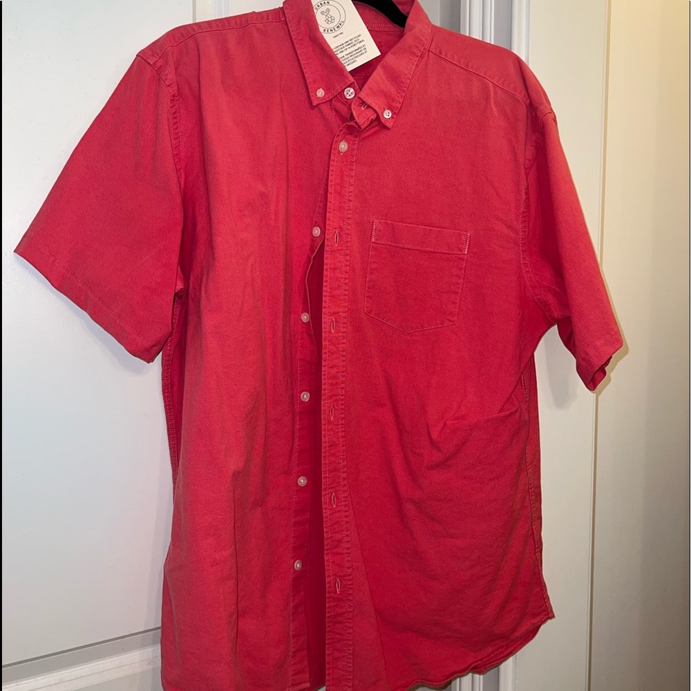 RED/PINK BUTTON UP